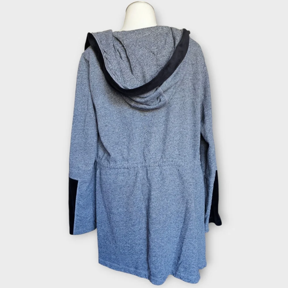 Calvin Klein Gray Knit Sweater